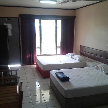 Blue Light Hotel Nadi Kültér fotó