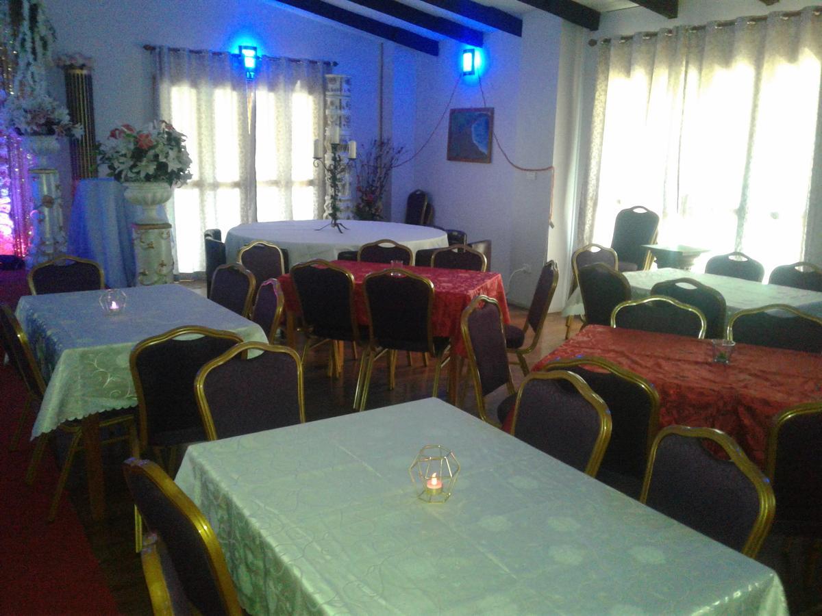 Blue Light Hotel Nadi Kültér fotó